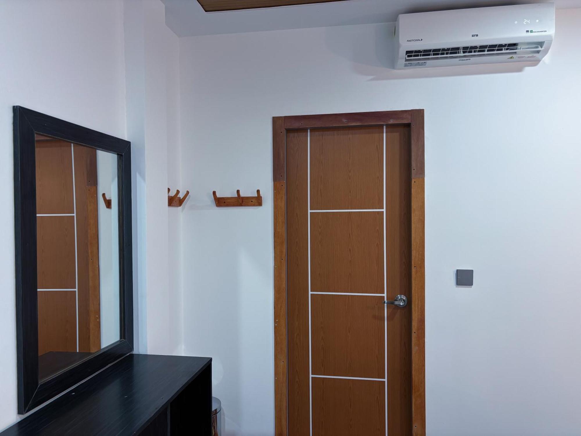 Thundi Guest house 2*